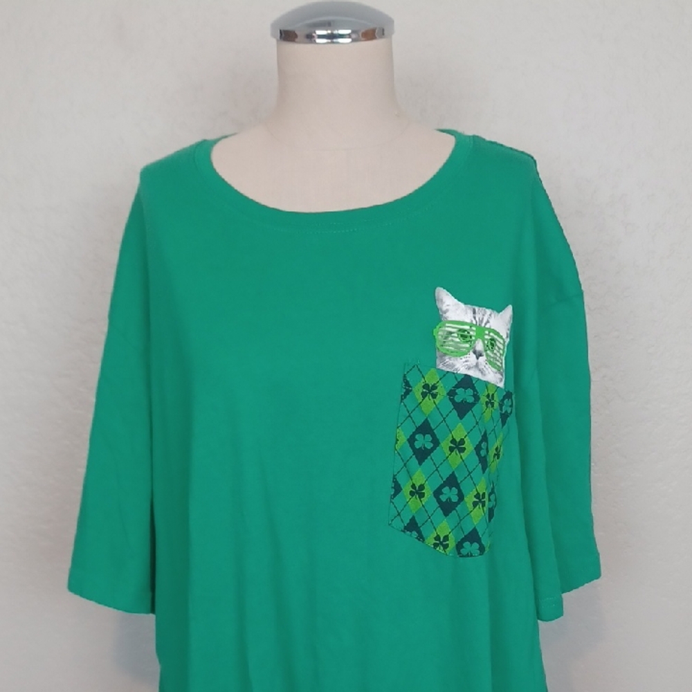 Plus Size Cat T-Shirt Size 2XL
